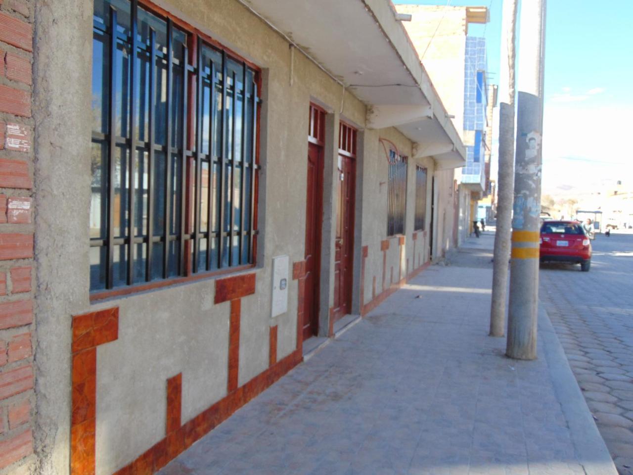 Eucalyptus Uyuni Hotel Exterior photo